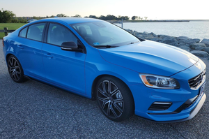 Voiture de luxe sportive Volvo S60 T6 Polestar à double turbocompresseur 4 cylindres électrique automatique de haute qualité - Product Image 6