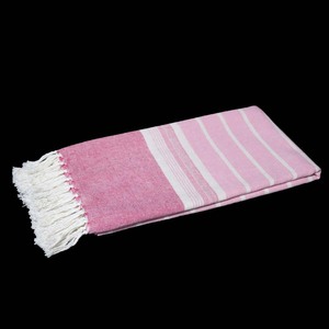 Serviettes de plage Fouta rayées en coton 100% et coton recyclé, nouvelle collection, vente directe d'usine, personnalisables, en provenance d'Inde - Product Image 4