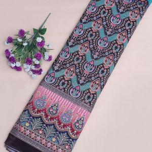 Tela de crepé floral tejida marrón oscuro con bordado, 54 pulgadas, pieza de corte clásico con borde Daman para Kurti, Túnica, Anarkali, Vestido, Lehenga - Product Image 3