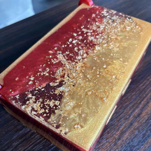 Boîte à bijoux et organisateur en résine faits à la main, personnalisables, multi-usages, boîte à souvenirs TIME 2 DECOR, fabriquée en Inde - Product Image 1