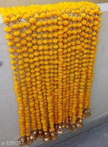 Fleur artificielle multicolore traditionnelle en pompon avec cordes à clochettes pour toiles de fond de mariage, couronnes suspendues pour la décoration de Diwali - Product Image 2