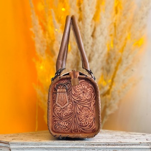 Sac de voyage léger en cuir véritable Venus avec fermeture éclair unique pour femmes et jeunes filles, idéal pour la vie quotidienne, vente en gros - Product Image 3