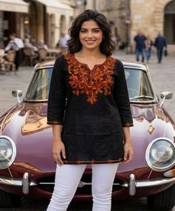 Kurta negra de algodón para mujer con bordado naranja, corte holgado, estilo informal, estilo India-Pakistán, BLUESTAR- BS...159- 85418 - Product Image 1