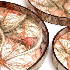 Bandeja de servir rectangular moderna hecha a mano, bandeja de comida decorativa para el hogar con revestimiento de esmalte por madiha art and craft. - Product Image 4