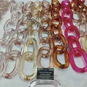 Décoration intérieure : Chaînes en résine personnalisables, très grandes et aux couleurs claires, maillons en résine multicolores de grande taille disponibles. - Product Image 5