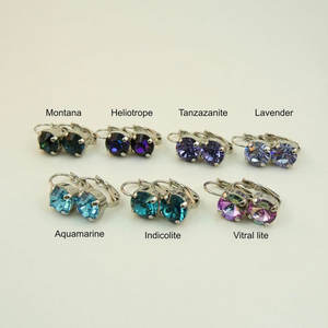 Pendientes Colgantes Minimalistas de Plata de Ley 925 con Amatista Morada Elegante Tallada y Engaste de Oro, Venta al por Mayor - Product Image 2