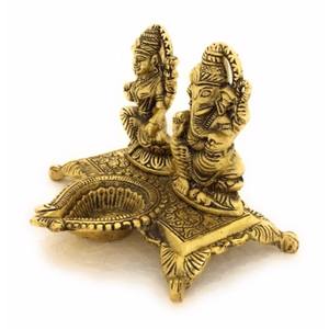 Aishwarya Lakshmi Ganpati Diya - Product Image 3