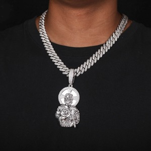 Splendid Gift Jewelry - Collar con Colgante de Jesús en Oro de 24K, con Diamantes Redondos, Amuleto Religioso, Joyería Unisex de Estilo Hip Hop - Product Image 4