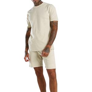 Conjunto de Camiseta y Pantalones Cortos Casuales de Moda para Hombre, Transpirable, Colores Sólidos Personalizados, Logotipo, 100% Algodón, Estilo Urbano de Verano - Product Image 1