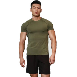 Wholesale Personalized <b>Polyester</b> Jersey <b>Tshirt</b> Custom Men's Sport T-shirt Plain Gym Raglan Short Sleeve Athletic Men's T-shirts - Product Image 1