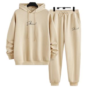 Conjunto deportivo de chándal para hombre OEM personalizado, cómodo para entrenamiento en el gimnasio, con logotipo personalizado, chándal de forro polar estilo streetwear para hombre - Product Image 1