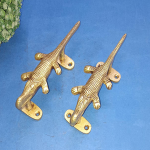 Manija de puerta de latón con forma de cocodrilo, juego de tiradores de puerta con diseño de lagarto, herrajes para puertas de madera - Product Image 1