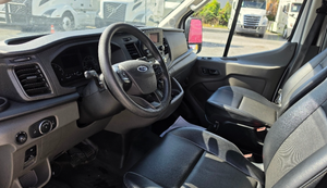 Transit 250 Usada, Bajo Kilometraje, Impecable, Años 2021/2022, en Venta - Product Image 3