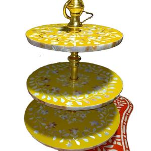 Support à gâteau de luxe en nacre incrustée, design moderne et élégant, résistant au four, forme unique, taille pour les fêtes, les hôtels, personnalisable - Product Image 1