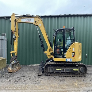 L'excavatrice CAT 308 CR offre des performances puissantes pour les travaux de construction, d'aménagement paysager et d'installation d'installations utilitaires à petite échelle, sans effort. - Product Image 3