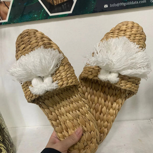 Premium Natural Fiber Water Hyacinth <b>Slippers</b> Water Hyacinth Beach Sandals <b>Flip</b> <b>Flops</b> Resort Vietnam Supplier - Product Image 1