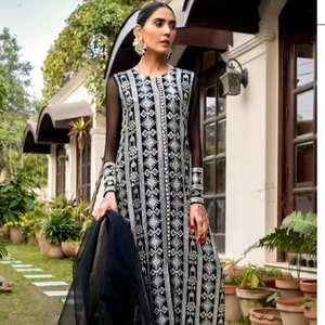 Moda paquistaní impresionante Color negro cuello redondo bordado corte recto borde largo Kurti y parte inferior con conjunto Dupatta - Product Image 3