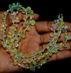 Véritable pierre d'opale éthiopienne en forme de poire Pierre naturelle à facettes Pierre d'opale éthiopienne Perles fantaisie Brins de fabrication de bijoux - Product Image 2