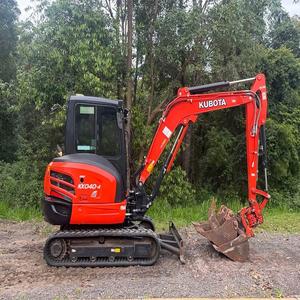 Mini-excavatrice Kubota haute performance de 1 à 3,5 tonnes, alimentée au diesel, petite pelleuse avec chenilles en caoutchouc pour travaux agricoles ou de chantier, à prix abordable - Product Image 3