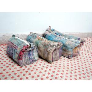 Trousse de Maquillage Grande Taille en Tissu Kantha 100% Coton Pur avec Motif à Pompons, Fermeture Éclair, Écologique, Durable, et Poignée Souple - Product Image 3