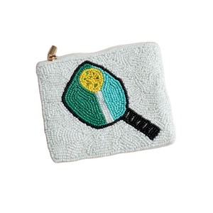 Personnalisation de la broderie artisanale de perles pour le jour du jeu PICKLEBALL QUEEN Mini sac à fermeture éclair Premium & Dernières uniques par Hiba Enterprises - Product Image 2