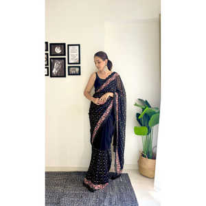 Sari de diseñador con lentejuelas y trabajo de bordado múltiple para vestidos de fiesta - Product Image 5