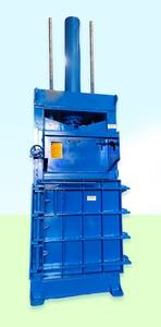 Presse à balles pour le recyclage de papier usagé, aluminium, bouteilles en plastique, emballages en feuille d'aluminium - Product Image 2