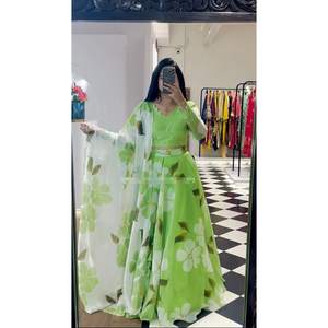 DISEÑADOR GEORGETTE IMPRESIÓN DIGITAL TRABAJO LEHENGA CHOLI CON DUPATTA LORO VERDE - Product Image 1