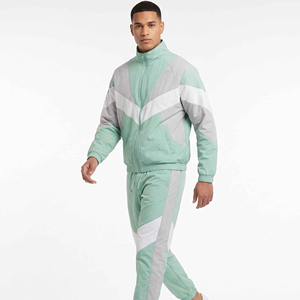 Ensemble de survêtement coupe-vent en nylon vert marine pour homme, coupe-vent à capuche zippé avec empiècements contrastants, imprimé numérique, vente en gros personnalisée - Product Image 2