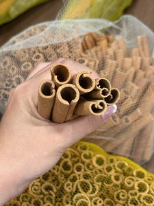 Canela/Cassia Vietnamita Seca de Alta Calidad, Especias Mixtas, Condimentos de Primera Calidad, 10 kg, Cartón, Venta al Por Mayor - Product Image 3