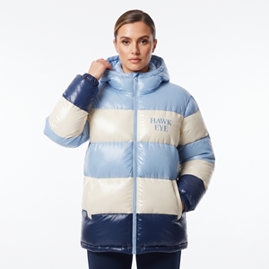Abrigo de invierno acolchado de dos tonos con capucha para mujer, chaqueta tipo puffer ajustada, cálida, para exteriores, venta al por mayor - Product Image 3
