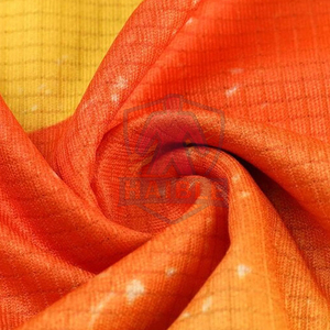 ชุดบาสเก็ตบอลผู้ชายทรงเข้ารูป - ชุดทีมแบบปรับแต่งได้ พร้อมผ้าตาข่ายโพลีเอสเตอร์ระบายอากาศ แห้งเร็ว และดีไซน์คุณภาพสูง - Product Image 6