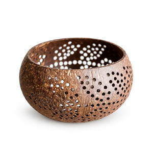 Handmade Eco-Friendly Coconut Shell Bowl Heat Resistant Classic Style Business Gift for Parties Camping Candle Holder with Spoon - Product Image 1