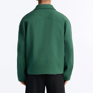Мужская зеленая куртка-бомбер Harrington от производителя: с отложным воротником, на молнии, однотонная, стандартный крой, осенняя, хлопковая - Product Image 2