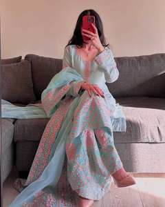 Salwar Kameez Informal Estilo Indio-Pakistaní, Corte en A, de Seda, Hecho a Mano, con Estampado Floral, para Vestido de Noche, para Bodas - Product Image 2