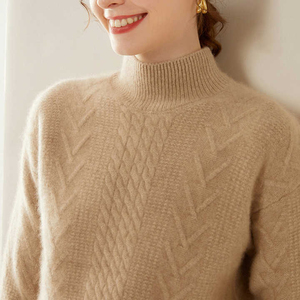 Women's Cream Cable Knit Crew Neck Pullover Long Sleeve Winter Sweater Anti-Pilling 100% Acrylic Knitted Geometric Pattern - Product Image 6