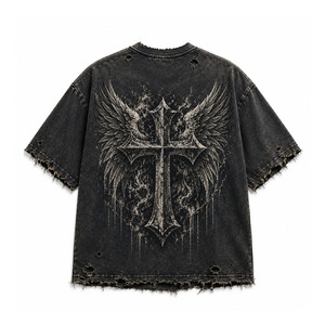 T-shirt oversize pour homme, style denim gothique, imprimé ailes et croix usées, délavé, manches courtes, streetwear - Product Image 1