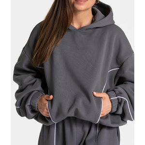 Sudadera con Capucha Extra Grande Personalizada para Mujer, Hombros Caídos, Bordado con Líneas en Contraste, Sudaderas con Capucha y Pantalones Deportivos - Product Image 6