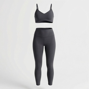 Ropa deportiva para mujer, conjunto de yoga, ropa deportiva para correr, traje de entrenamiento, ropa activa para hacer ejercicio. - Product Image 1
