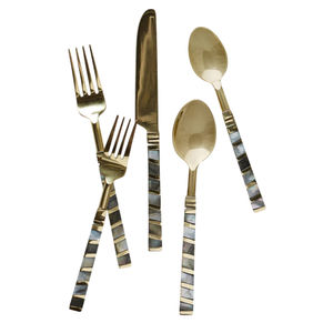 Juego de cubiertos modernos de acero inoxidable al por mayor con mangos de madera para restaurante y hogar: tenedor, cuchara, cuchillo y palillos - Product Image 3