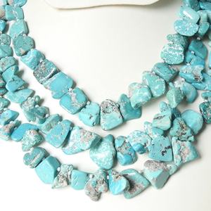 Turquesa en Bruto en Rodajas y Pepitas - 10 Pulgadas, 10-15MM de Largo, Aprox. Piedra Suelta - Suministros para Mayoristas - Nueva Llegada Azul Natural - Product Image 1