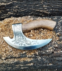 Steel Craft International-Cortador de pizza vikingo de nuevo diseño de grabado forjado a mano, la mejor herramienta para rebanador de pizza, cortador de herramientas de supervivencia - Product Image 5