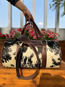 ใหม่ตะวันตกทําด้วยมือวินเทจสไตล์Toolledขนสัตว์หนังส่วนบุคคลDuffelกระเป๋าUnisex Cowhideขนสัตว์หนังกระเป๋าเดินทางขนาดใหญ่ - Product Image 4