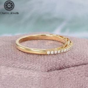 Bague de Fiançailles et d'Éternité Classique pour Femme Charm_Jewells en Argent Plaqué Or Rose 18K avec Moissanite Taille Coussin et Sertissage à Griffes IGI - Product Image 4