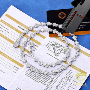 Collar de Plata de Ley 925 con Motivo Floral y Diamantes de Moissanita, con Eslabones en Tono Dorado, Joyería Elegante de Moda para Venta al por Mayor - Product Image 5