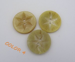 Botón Redondo Hecho a Mano con Hueso de Búfalo Natural, Patrón de Estrella, Material Artesanal Natural, Forma Circular, Dos Agujeros - Product Image 3