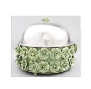 Calentador de Comida Tipo Buffet de Lujo con Borde Dorado, Tapa de Acero Inoxidable, Diseño Clásico, Aislado, Decorativo, para Servicio de Catering - Product Image 6