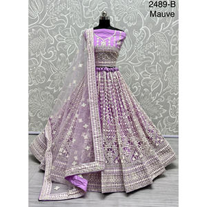 Collections de velours de vêtements de mariée indiens pour la mariée avec le travail de Zarkhan par Fabzone - Product Image 2