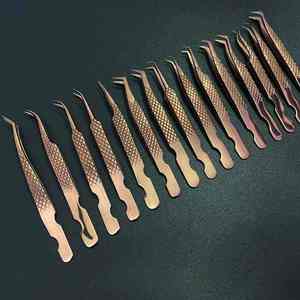 Pinzas para Pestañas de Acero Inoxidable con Punta Suave en Oro Rosa, con Punta Puntiaguda de Precisión para Herramientas de Extensión de Pestañas - Product Image 1