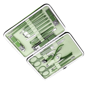 Kit professionnel pour ongles, outils en acier inoxydable, coupe-ongles 4 en 1, léger, réutilisable, étui portable pour manucure et pédicure - Product Image 2